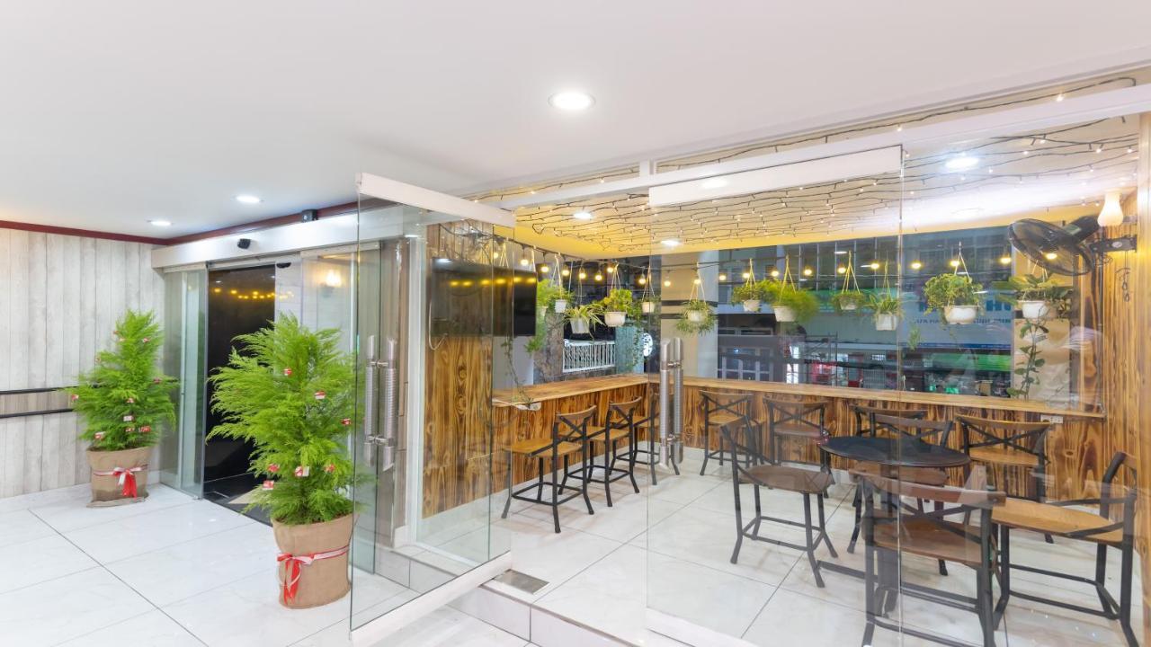 Green Star Central Hotel Hô Chi Minh-Ville Extérieur photo
